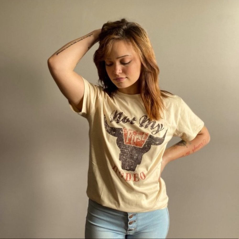 New Western Boho Cowgirl Graphic Tee - Picture 6 of 8